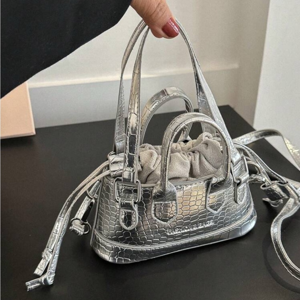 Mini Silver Crocodile Pattern Handbag - image 2